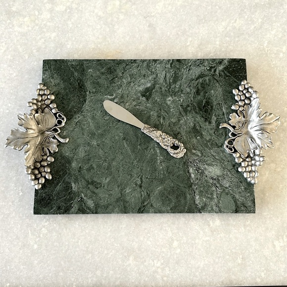 Seagull Pewter Green Marble Grapes Design Serving Cheese Board Set - Picture 1 of 8